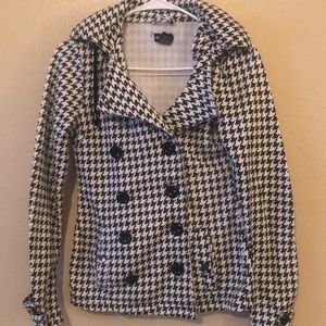 Houndstooth print pea coat